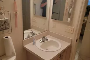 1033 Oak Forest Dr, The Villages, FL 32162 - Photo 25