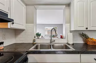 7401 Country Club Dr, Hudson, FL 34667 - Photo 13