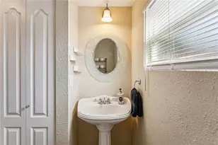 7401 Country Club Dr, Hudson, FL 34667 - Photo 23