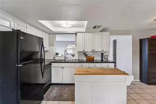 7401 Country Club Dr, Hudson, FL 34667 - Photo 3