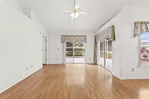 13504 Fawn Ridge Blvd, Tampa, FL 33626 - Photo 9