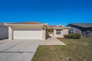 4233 Northampton Dr, New Port Richey, FL 34653 - Photo 3