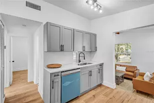 5102 Newton Ave S, Gulfport, FL 33707 - Photo 5