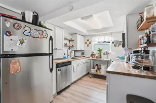 7628 Dale Dr, Port Richey, FL 34668 - Photo 11