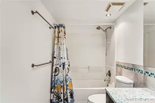 1975 W Bay Dr, Largo, FL 33770 - Photo 15