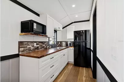 7091 Westwind Street, Weeki Wachee, FL 34607 - Photo 35