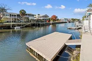 7091 Westwind St, Weeki Wachee, FL 34607 - Photo 5