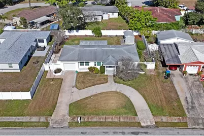 5599 49th Avenue N, Kenneth City, FL 33709 - Photo 49