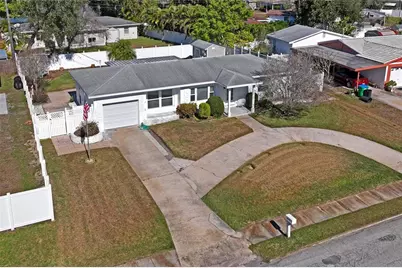 5599 49th Avenue N, Kenneth City, FL 33709 - Photo 51