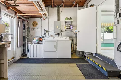 5599 49th Avenue N, Kenneth City, FL 33709 - Photo 45