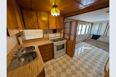 1919 Dixie Lane, Holiday, FL 34690 - Photo 5