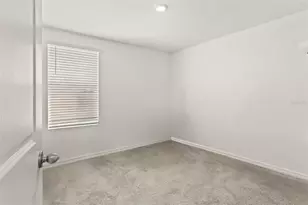 37445 Sharks Eye Ln, Zephyrhills, FL 33541 - Photo 31