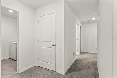 37445 Sharks Eye Lane, Zephyrhills, FL 33541 - Photo 29