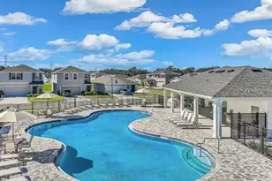 37445 Sharks Eye Ln, Zephyrhills, FL 33541 - Photo 9