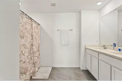 37445 Sharks Eye Lane, Zephyrhills, FL 33541 - Photo 7