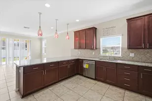 13366 Barkingside Pl, Spring Hill, FL 34609 - Photo 11