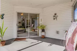 29314 Princeville Dr, San Antonio, FL 33576 - Photo 27