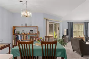 29314 Princeville Dr, San Antonio, FL 33576 - Photo 9