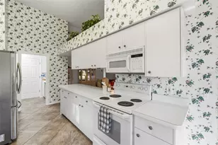 7354 Woodhollow Rd, Spring Hill, FL 34606 - Photo 17