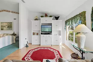 7354 Woodhollow Rd, Spring Hill, FL 34606 - Photo 13