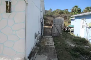 7403 Heather St, New Port Richey, FL 34653 - Photo 3