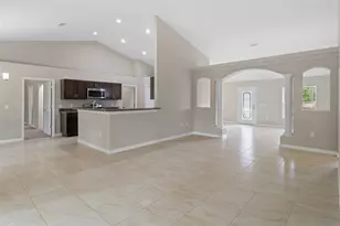 10342 Mirage Ave, Weeki Wachee, FL 34614 - Photo 11