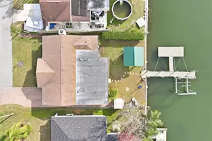 13711 Evelane Dr, Hudson, FL 34667 - Photo 7