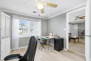 13711 Evelane Dr, Hudson, FL 34667 - Photo 17