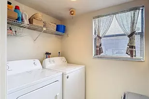 7623 Radcliffe Cir, Port Richey, FL 34668 - Photo 41