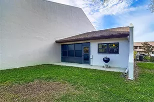 7623 Radcliffe Cir, Port Richey, FL 34668 - Photo 47