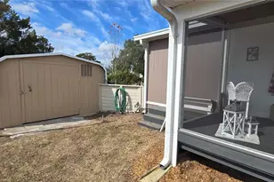 20406 Peachtree Ln, Dade City, FL 33523 - Photo 37