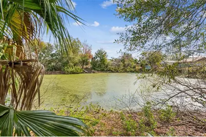 1930 Gregory Drive, Tampa, FL 33613 - Photo 93