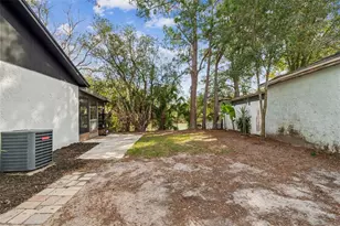 1930 Gregory Dr, Tampa, FL 33613 - Photo 95