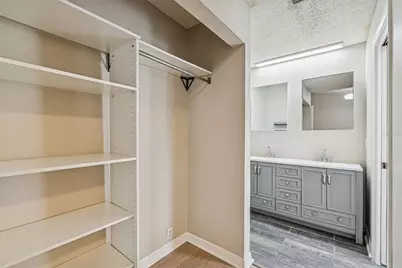 1930 Gregory Drive, Tampa, FL 33613 - Photo 49