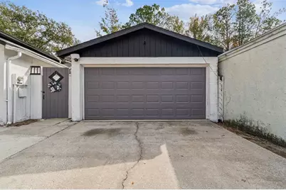 1930 Gregory Drive, Tampa, FL 33613 - Photo 11