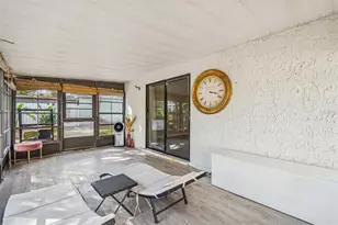 1930 Gregory Dr, Tampa, FL 33613 - Photo 71