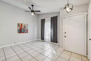 1930 Gregory Dr, Tampa, FL 33613 - Photo 63