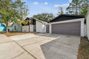 1930 Gregory Dr, Tampa, FL 33613 - Photo 13