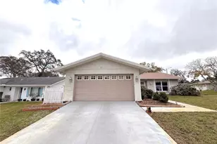 8014 Casuarina Dr, Port Richey, FL 34668 - Photo 33