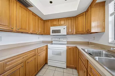 8398 Begonia Street, Spring Hill, FL 34608 - Photo 9