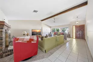 8398 Begonia St, Spring Hill, FL 34608 - Photo 3