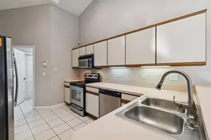 377 Wood Chuck Ave, Tarpon Springs, FL 34689 - Photo 35