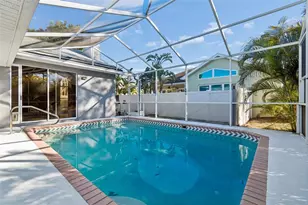 377 Wood Chuck Ave, Tarpon Springs, FL 34689 - Photo 3