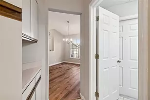 377 Wood Chuck Ave, Tarpon Springs, FL 34689 - Photo 27