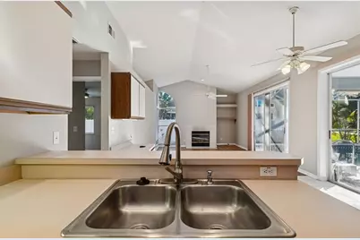 377 Wood Chuck Avenue, Tarpon Springs, FL 34689 - Photo 33