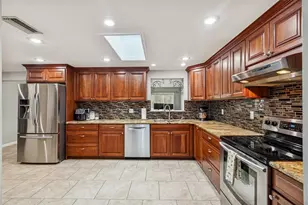 9732 Casey Dr, New Port Richey, FL 34654 - Photo 9