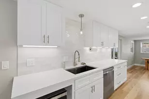 5532 Berlin Dr, Port Richey, FL 34668 - Photo 11