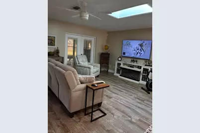 7421 Glasgow Road, Weeki Wachee, FL 34613 - Photo 5