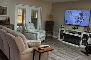 7421 Glasgow Rd, Weeki Wachee, FL 34613 - Photo 5