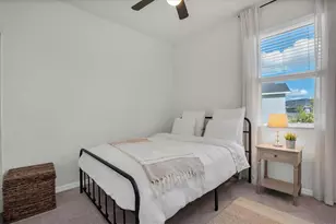 37557 MacKenzie Dr, Zephyrhills, FL 33540 - Photo 19